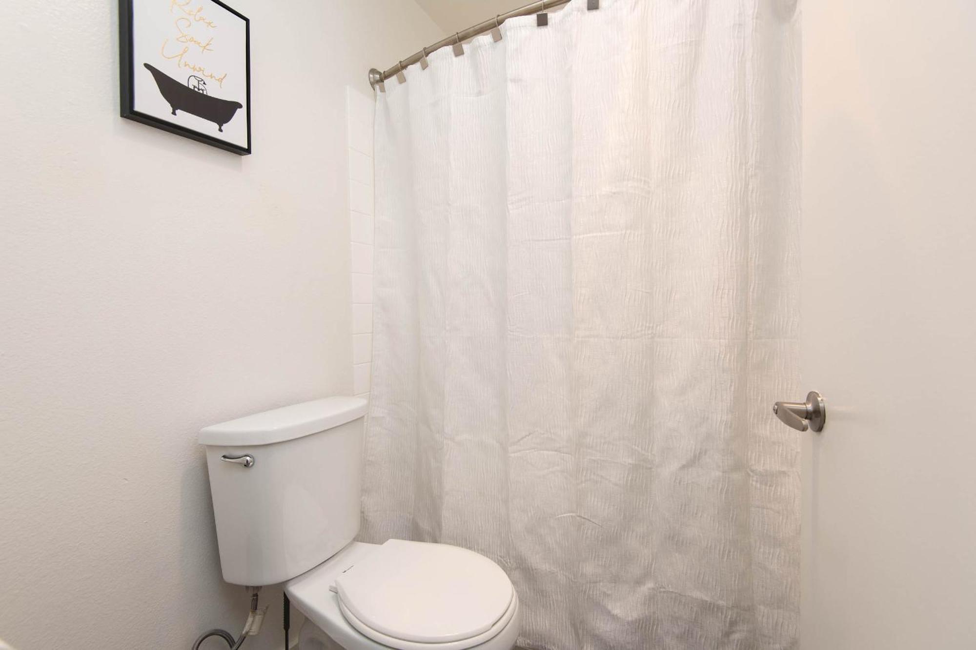 Luxury One Bedroom Apartments Free Parking&Pool 洛杉矶 外观 照片